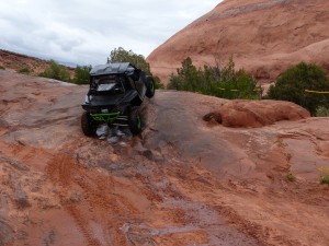 11052014-moab-hummer-bezoek-omhoog