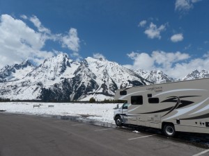 17052014-grandteton-snowmobile