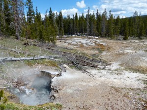 20052014-yosemite-uppergeyserbasin-lonestartrail-lunchgeyser2